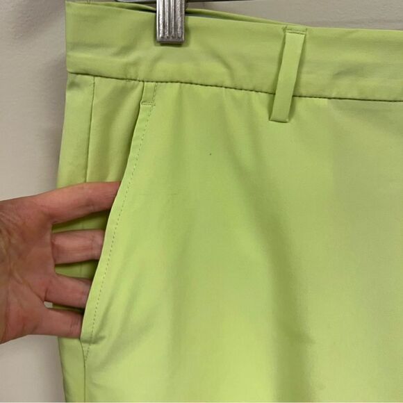 Greg Norman lightweight “ attack life” golf shorts Sz 32 - Picture 2 of 6